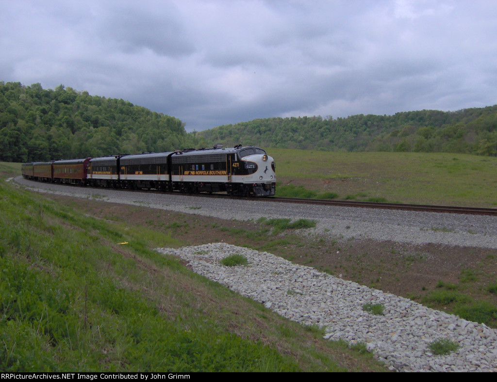 NS #4271 just outside....